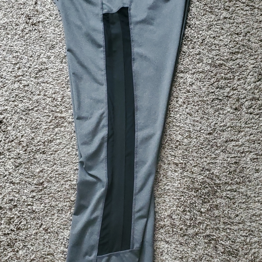 Gray jogger pant